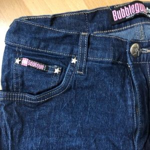 Light weight stretch bubblegum jeans